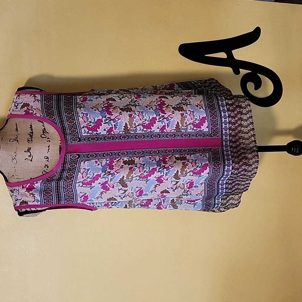 SUSAN GRAVER PRINTED CARDIGAN and TANK SET - Picture 2 of 3